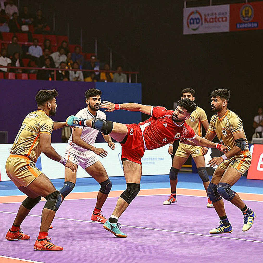 পঁচাত্তর মিনিটের ফাঁক: এশিয়ান গেমস কবাডি সেমিফাইনালে ভারতের অপরাজেয় তকমা আর ম্যাটের আসল হিসাব