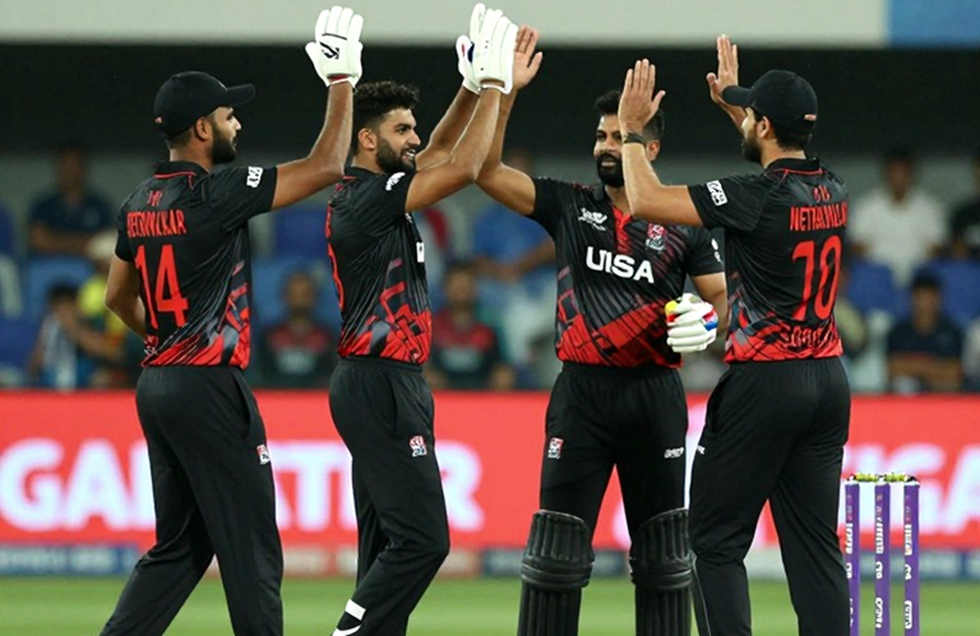 ডিভটের ভাষায় ভবিষ্যদ্বাণী: দক্ষিণ আফ্রিকার 'আশা' নয়, পিচই দ্বিতীয় দিনের আসল রিপোর্ট