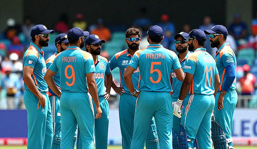 নিলামে কেউ টেপ দেখে না: টি-টোয়েন্টি বোলিং বাজারে সবচেয়ে কম দামে বিক্রি হওয়া ওভারটা