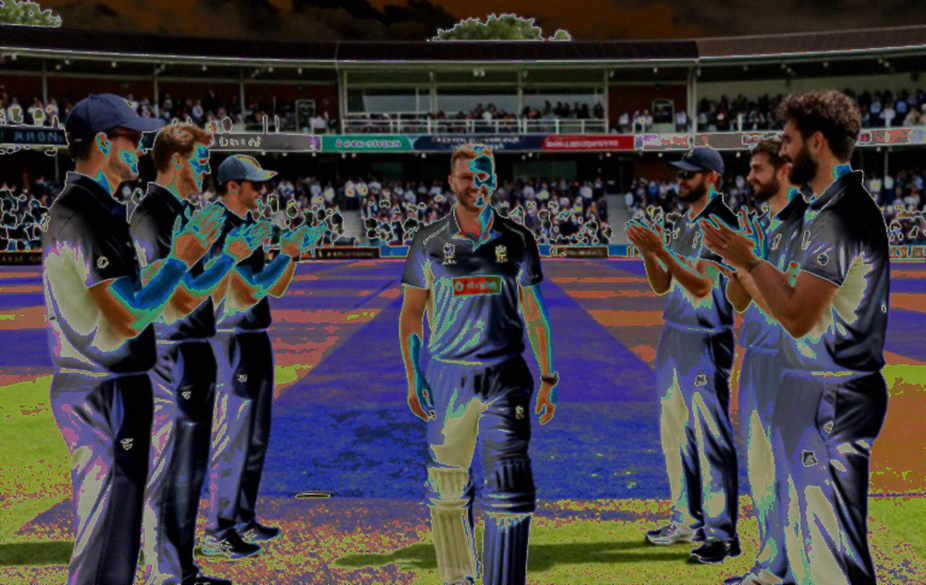 কামিন্সের ফিল্ড ম্যাপ: কেন ১৪৫ কিমি গতি নয়, বাউন্স প্যাটার্নই বাংলাদেশকে ভাঙল